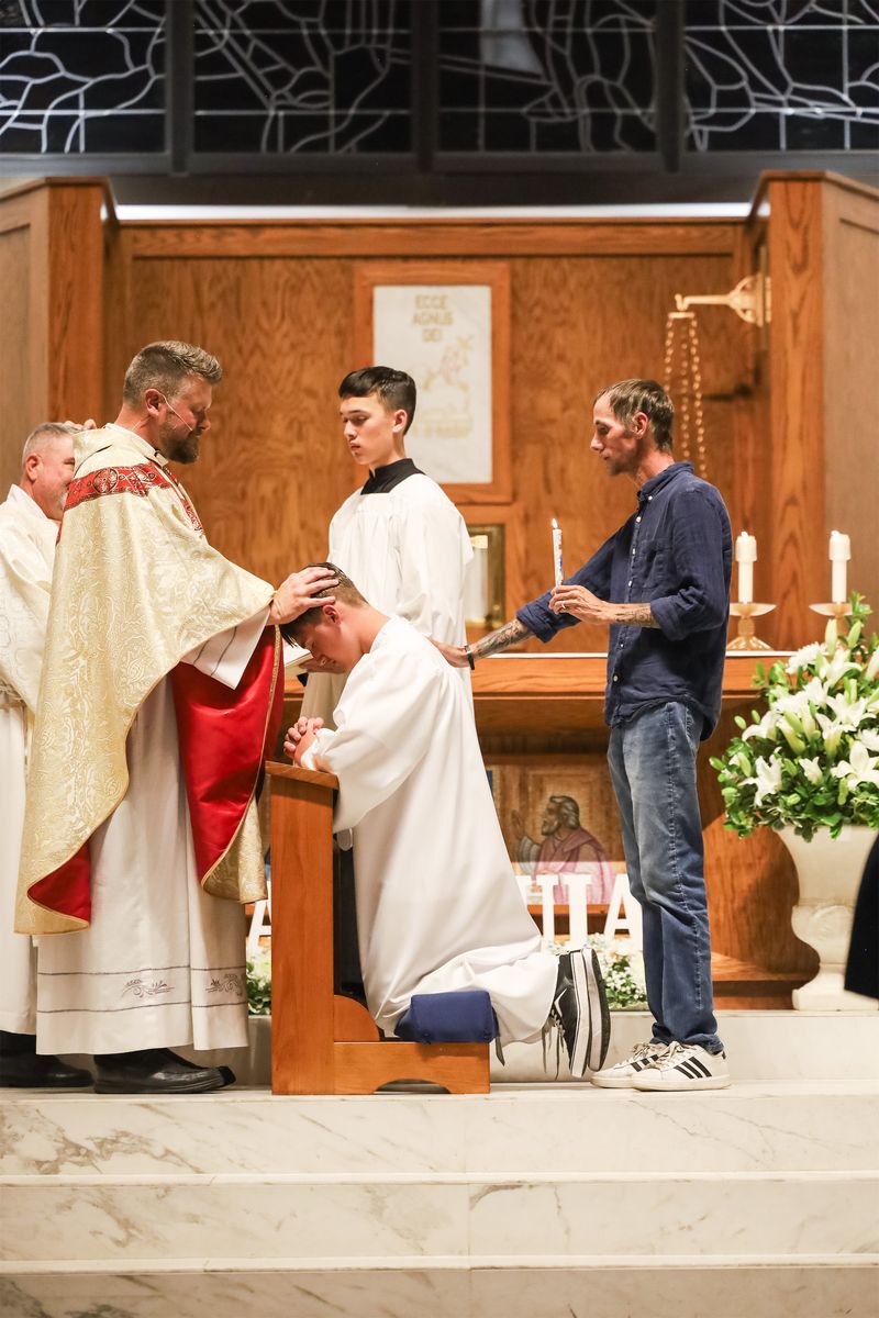 2026-04-04-easter-vigil-0469.jpg