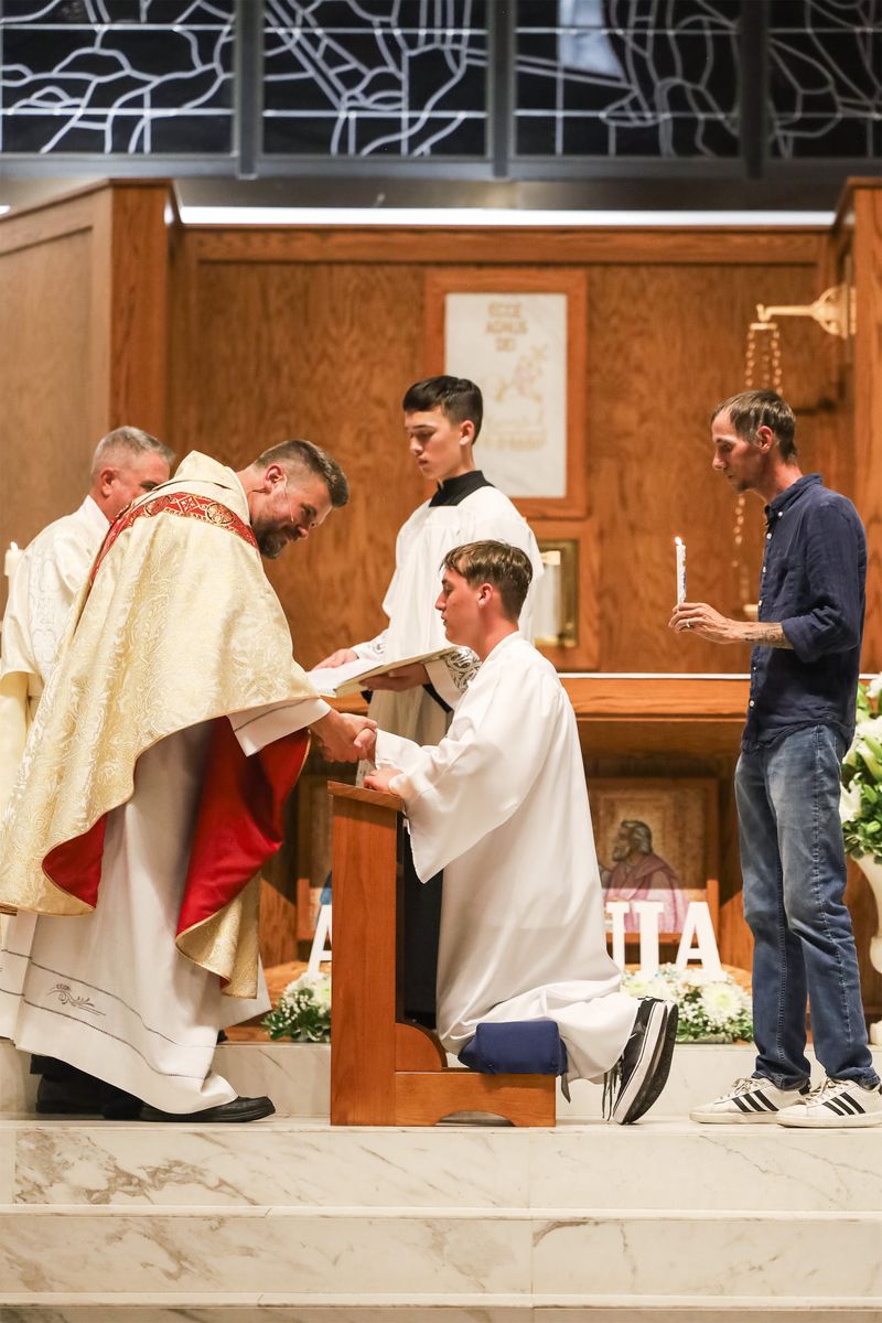2026-04-04-easter-vigil-0472.jpg