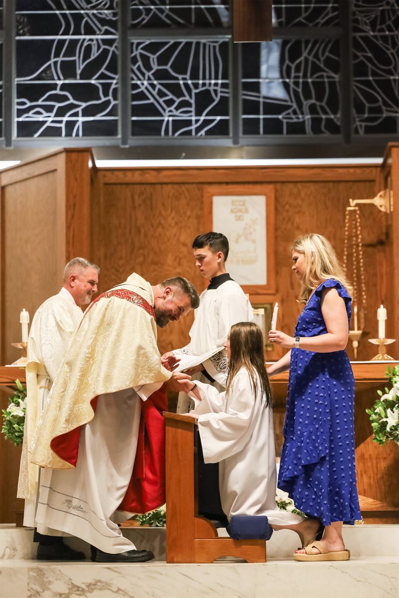 2026-04-04-easter-vigil-0476.jpg