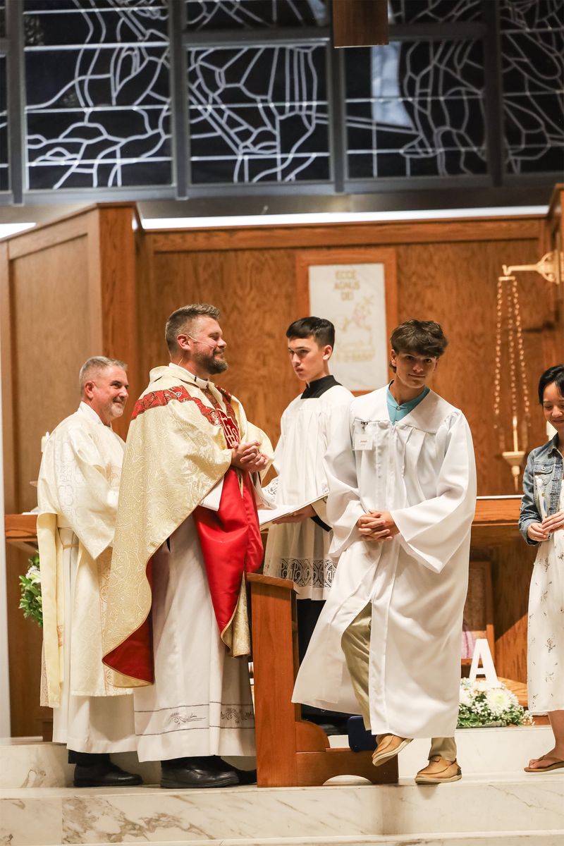 2026-04-04-easter-vigil-0481.jpg