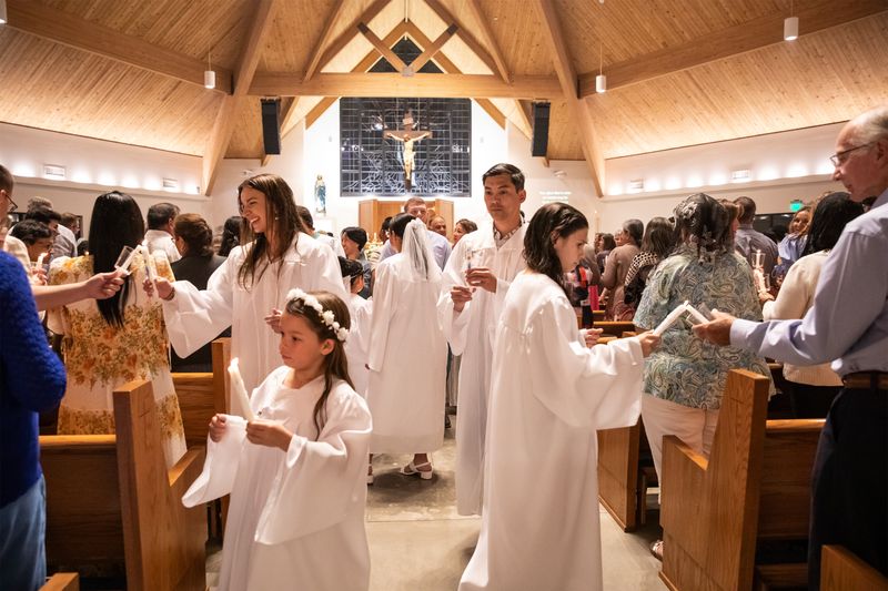 2026-04-04-easter-vigil-0495.jpg
