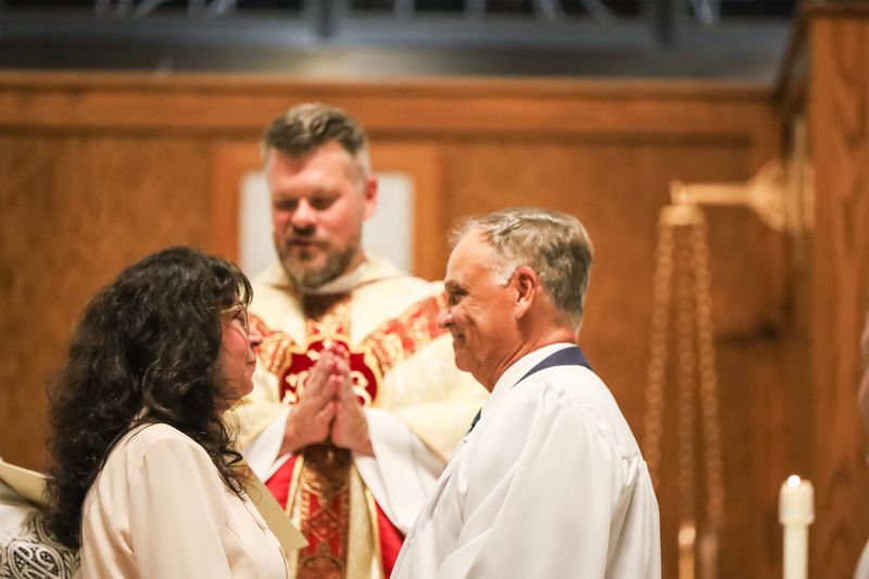 2026-04-04-easter-vigil-0527.jpg
