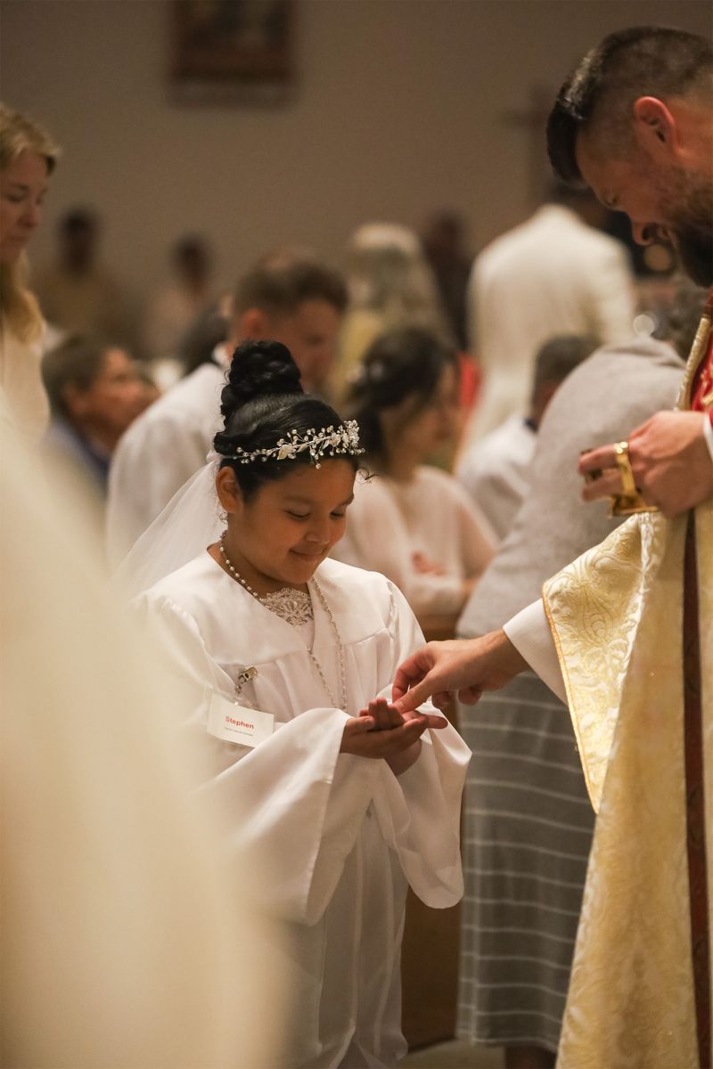 2026-04-04-easter-vigil-0566.jpg