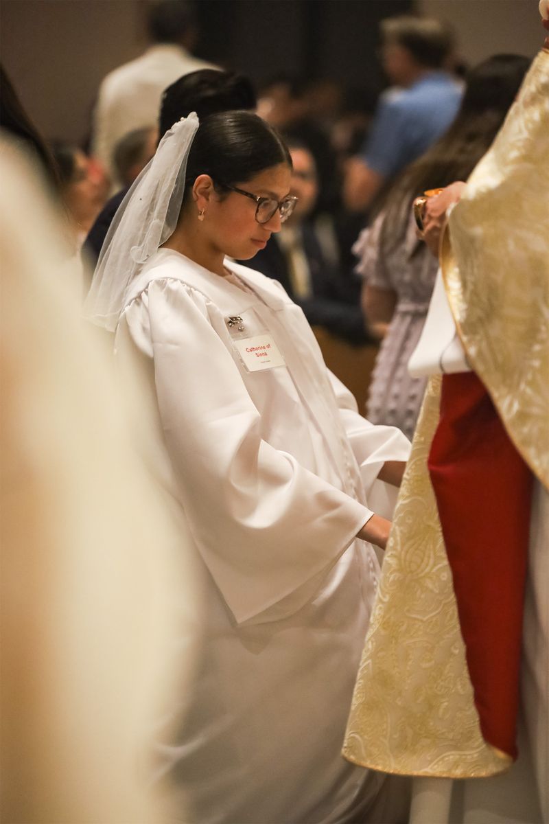 2026-04-04-easter-vigil-0574.jpg