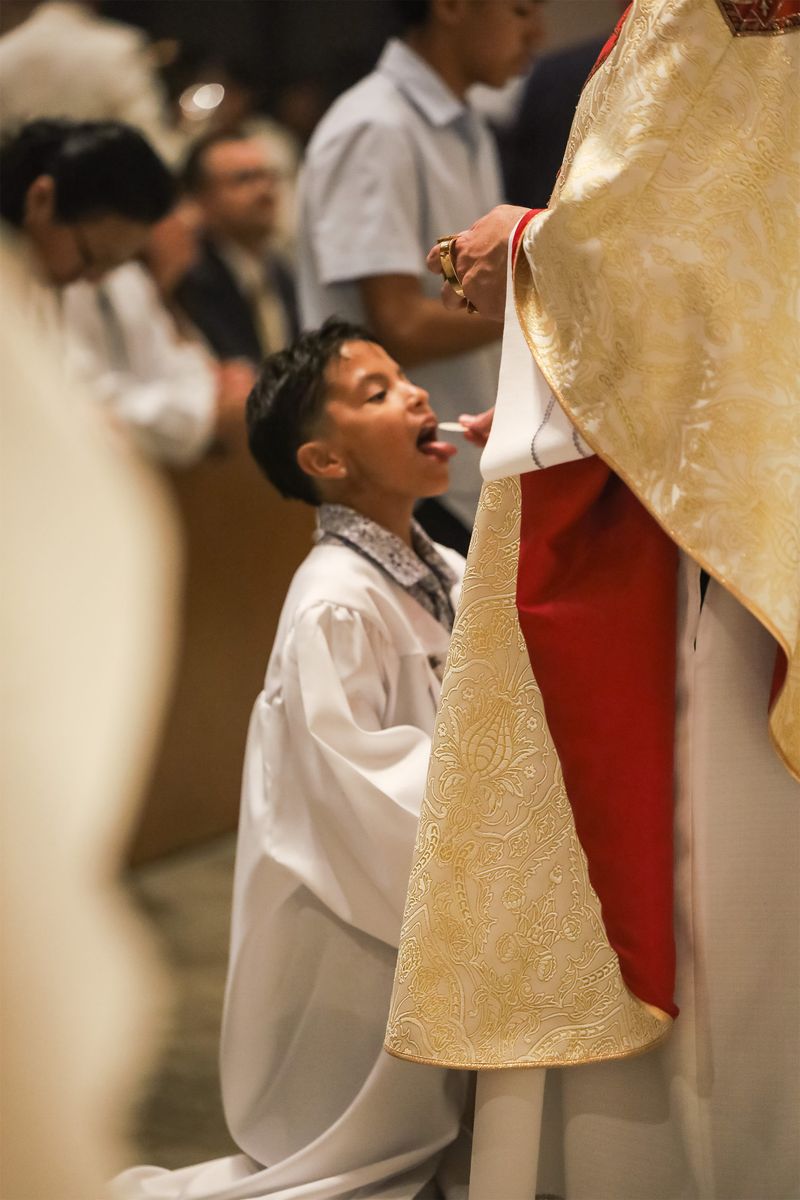 2026-04-04-easter-vigil-0576.jpg